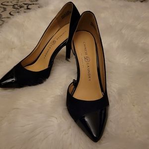 Black (closed toe) heels size 5.5M